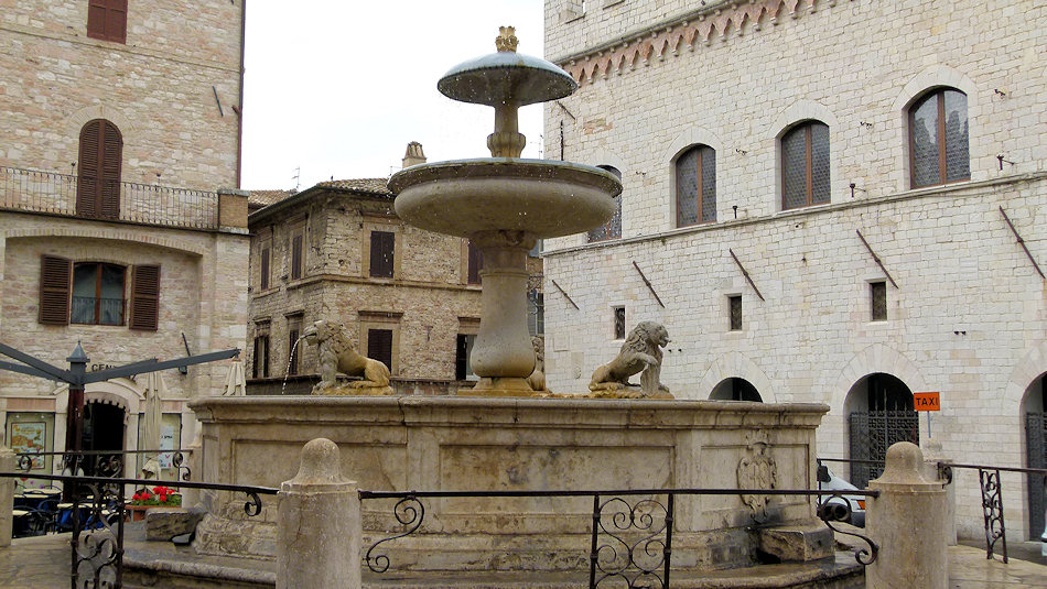 P1020150-Assisi.jpg