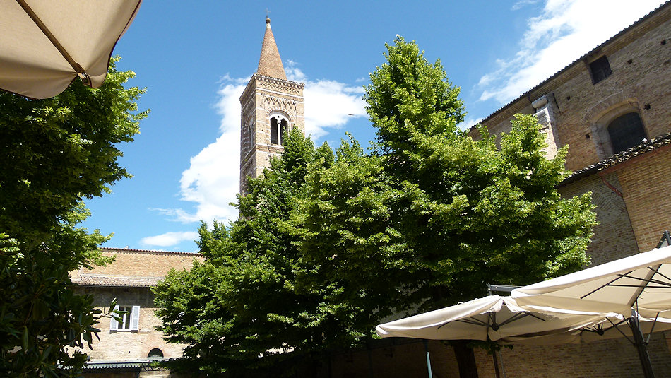 P1020423-Urbino.jpg