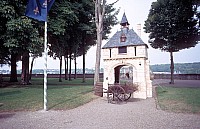 Thumbnail of Loire 1986-126.jpg