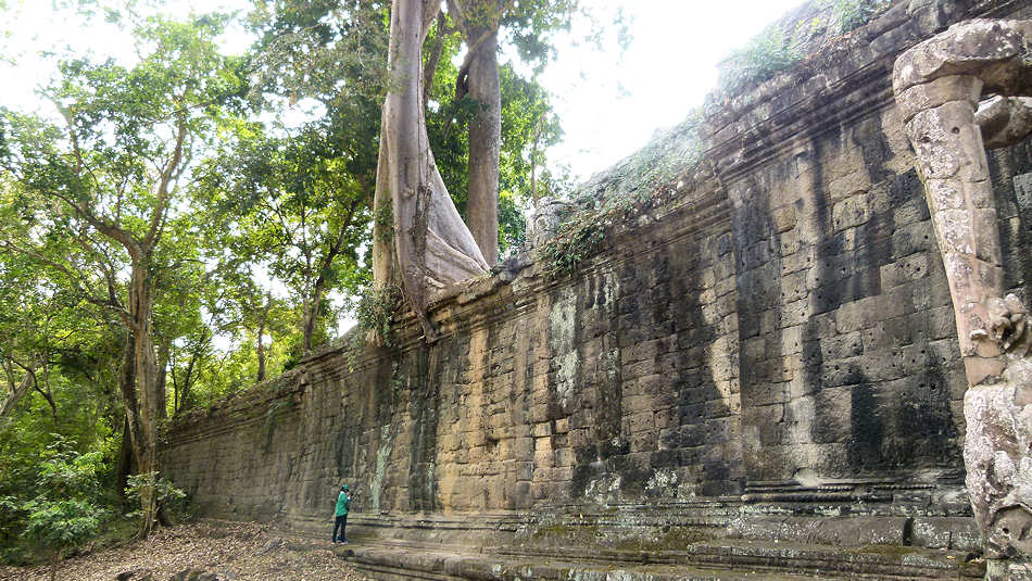 P1010348_Siegestor_Angkor_Thom.jpg