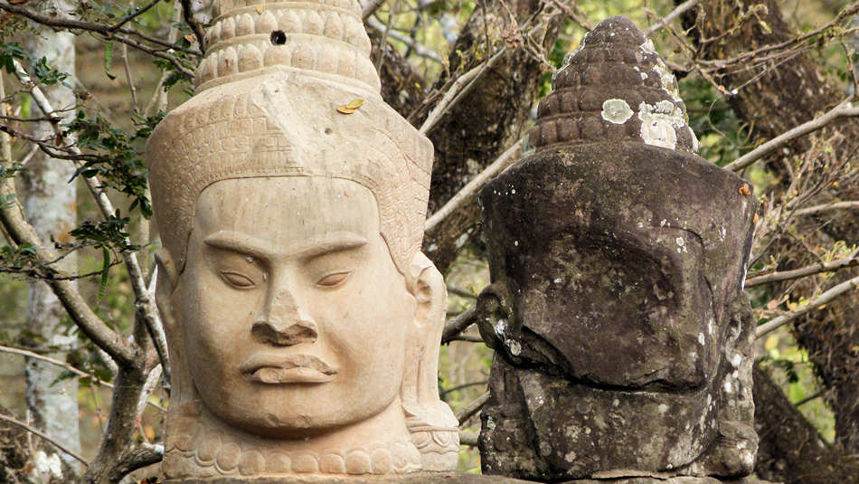 P1010449_Siegestor_Angkor_Thom.jpg