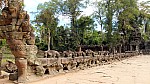 Thumbnail of P1010453_Siegestor_Angkor_Thom.jpg