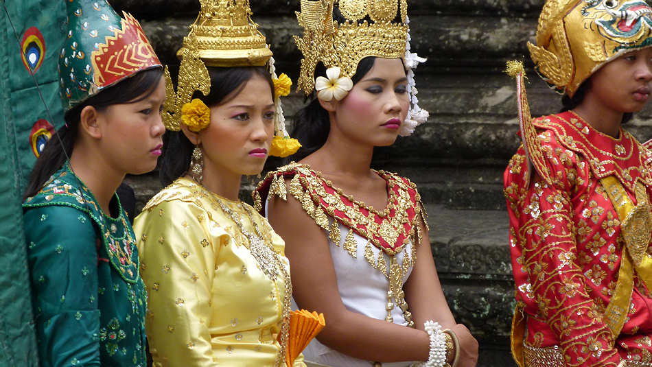 P1010575_Angkor_Wat.jpg