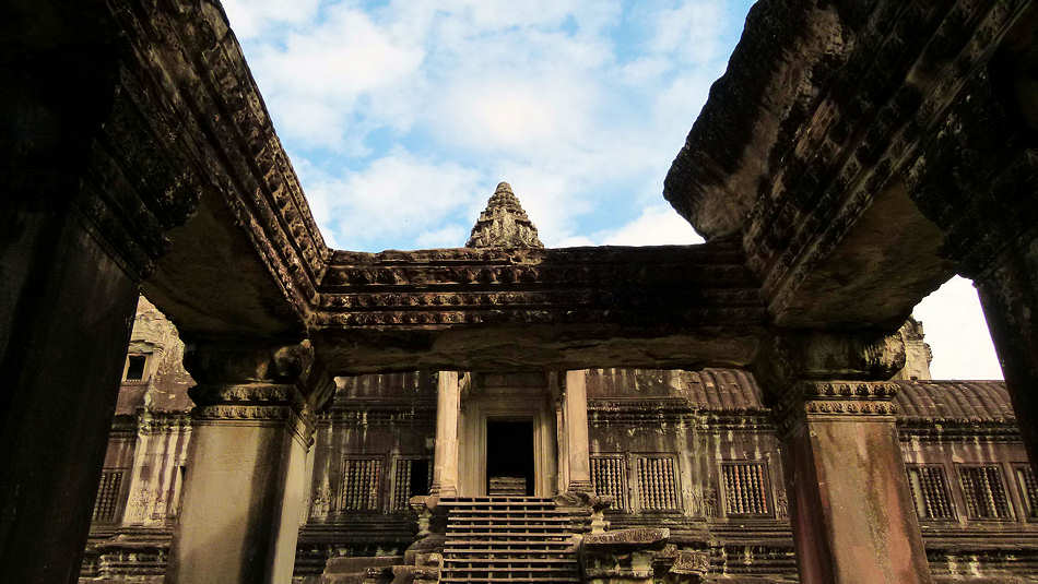 P1010598_Angkor_Wat.jpg