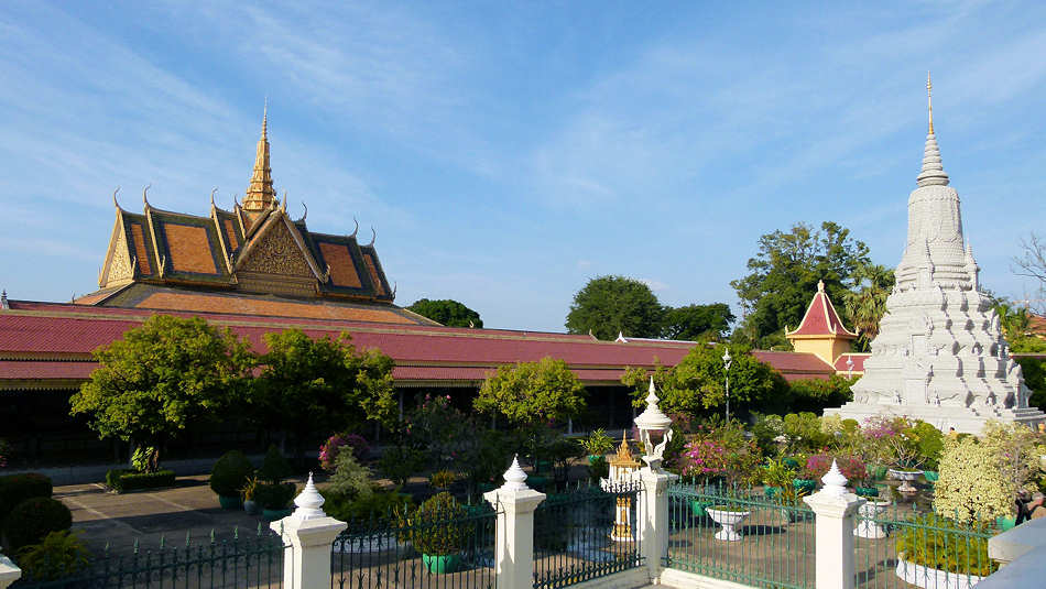P1010726_Phnom_Penh_Koenigspalast.jpg