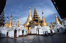 Thumbnail of Myanmar 2000-01-009.jpg