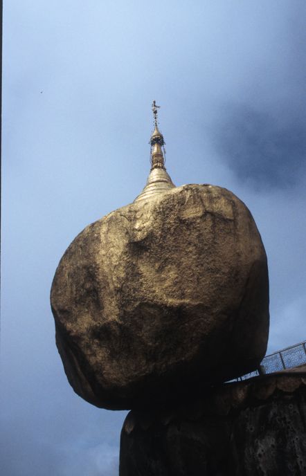 Myanmar 2000-01-111.jpg