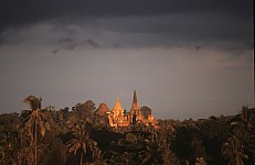 Thumbnail of Myanmar 2000-01-105.jpg