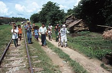 Thumbnail of Myanmar 2000-01-151.jpg
