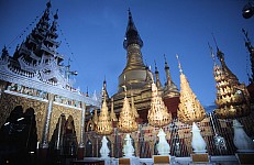 Thumbnail of Myanmar 2000-01-166.jpg