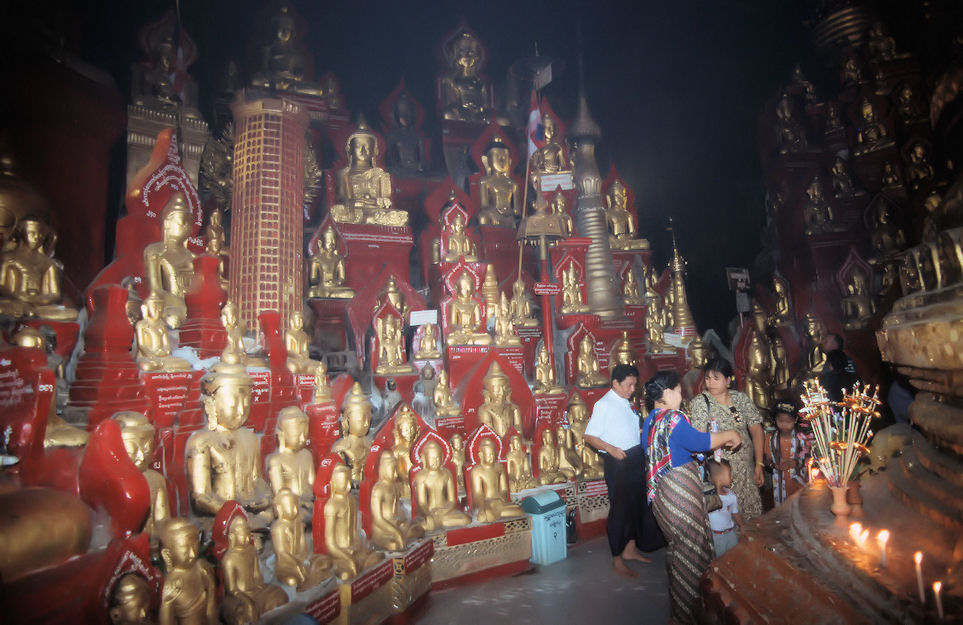 Myanmar 2000-02-050.jpg