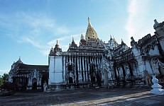 Thumbnail of Myanmar 2000-02-014.jpg