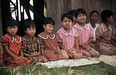 Thumbnail of Myanmar 2000-02-096.jpg