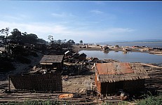 Thumbnail of Myanmar 2000-02-165.jpg