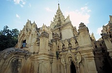 Thumbnail of Myanmar 2000-02-190.jpg
