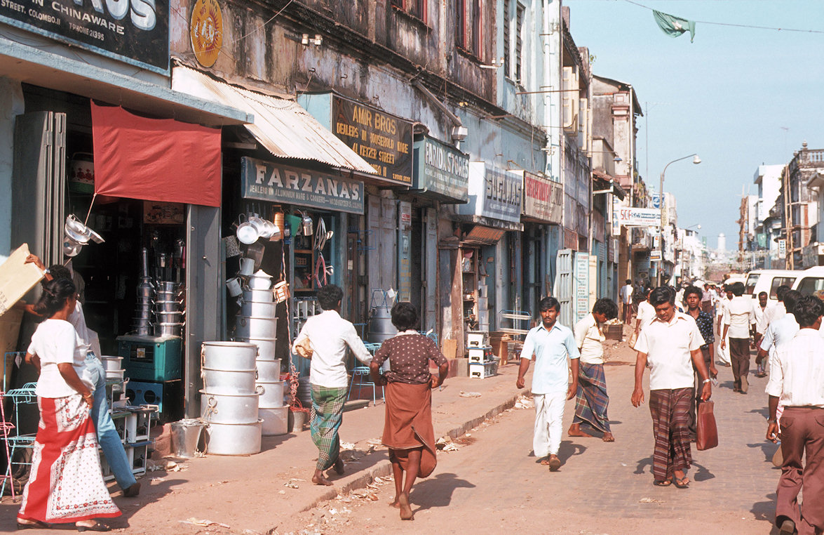 Sri Lanka 1982-02-063.jpg