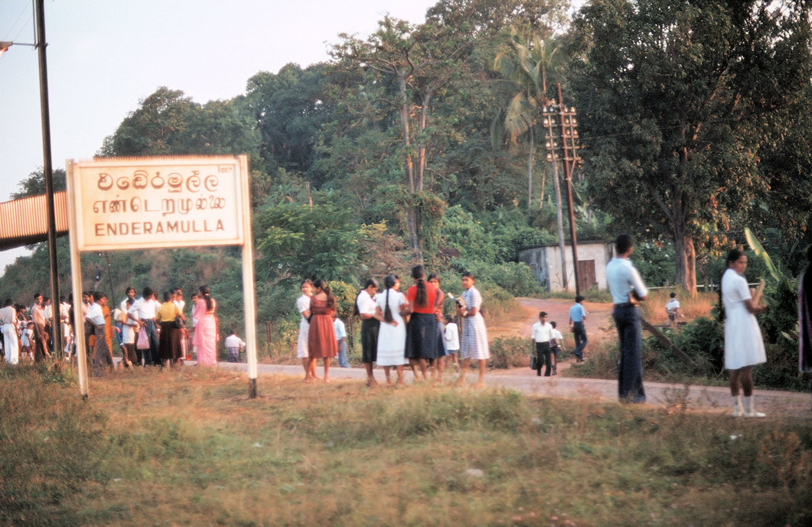 Sri Lanka 1982-02-073.jpg