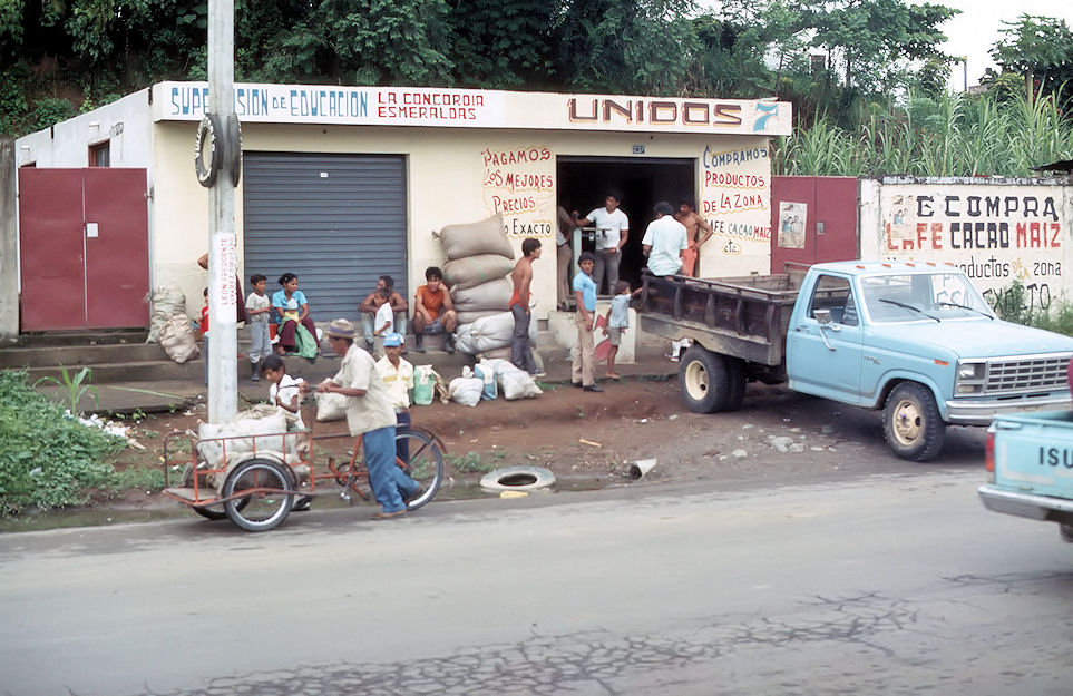 Sud Mittel Ecuador-02-025.jpg