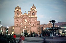 Thumbnail of Sud Mittel Peru-01-143.jpg